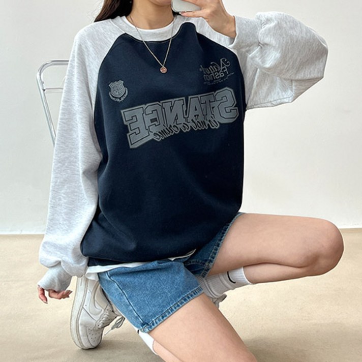 걸즈팩토리 여성용 델피위나그랑 맨투맨티셔츠