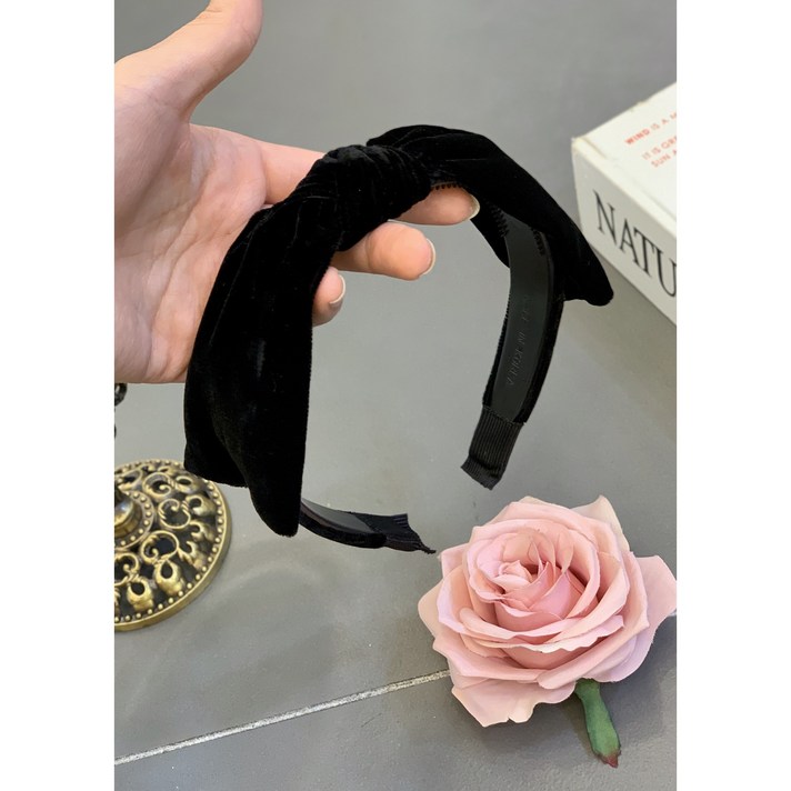 날라리 벨벳 블랙 동안 왕리본 머리띠