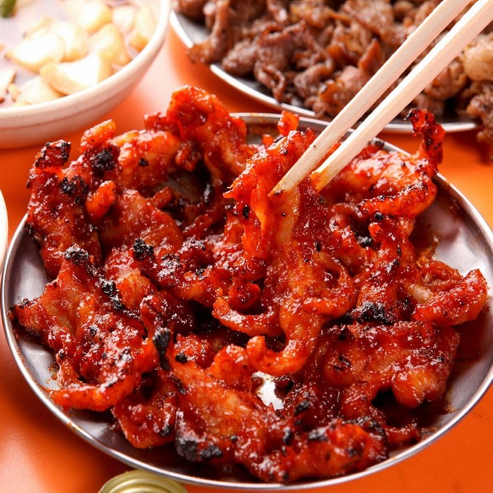 고기얌 맛있게매운 무뼈닭발 뼈없는 불닭발 200g 3팩 6팩 10팩, 3개