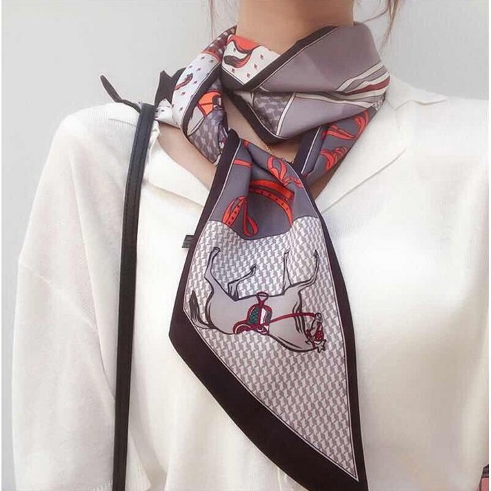 여성 실크스카프 숄타입 머플러 ( 3시전 주문 당일배송 )