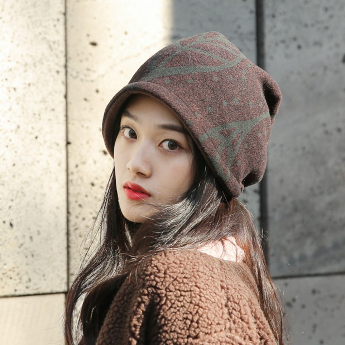 이스트무브 겨울 방한 두건 후리스 프린트립 비니