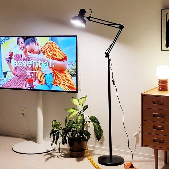 메가 거실 스탠드조명 플로어 장스탠드 램프, 블랙