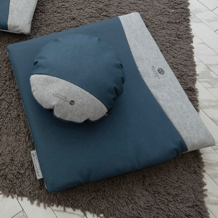 뫼르소 앳홈 쇼파 사각 방석