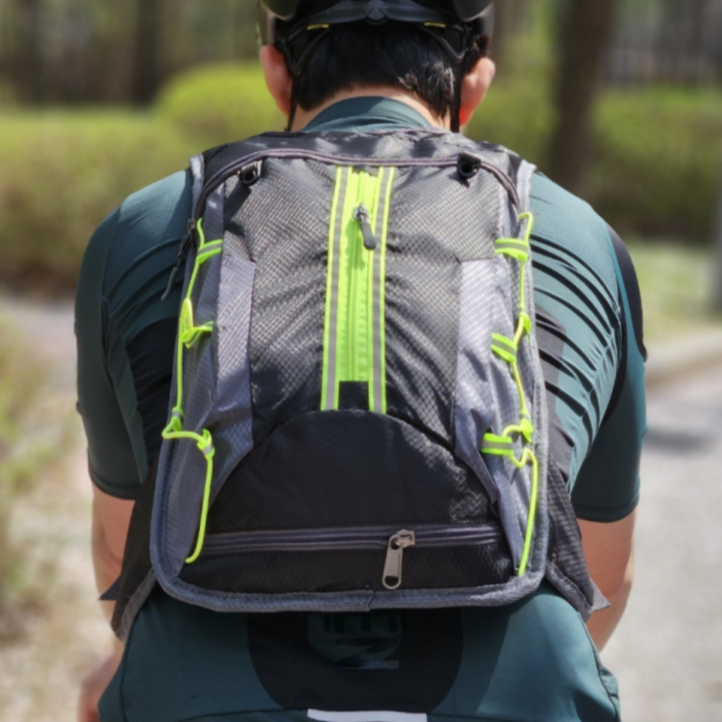 칼루티 경량등산가방 자전거백팩 소형 방수 가방 15L, Green, 1개