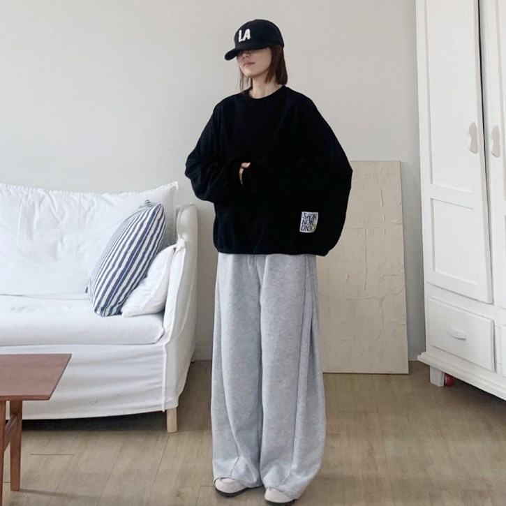 애플망고옷장 간절기 오버핏 심플라벨 긴팔 여성 맨투맨