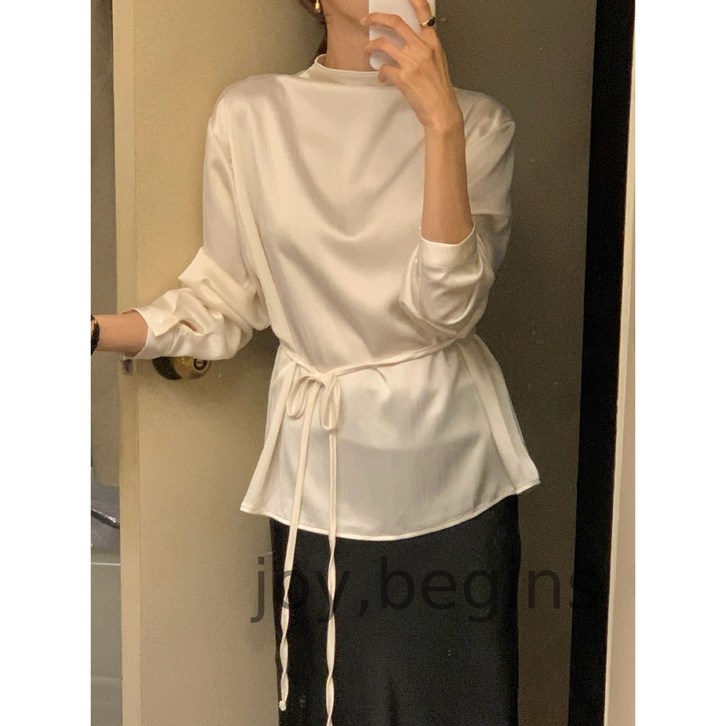 joy, begins  프릴 양면링클 허리스트랩 반하이넥 블라우스4 color