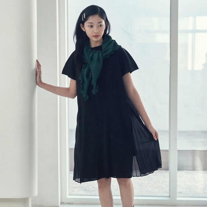 피네플리츠 트위스트 원피스 3 Color