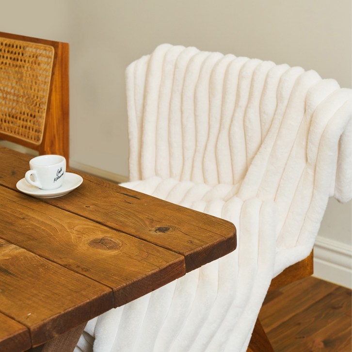 웰네스트 양면 프리미엄 극세사 블랭킷 밍크 담요 고급형 중형 대형 오프화이트