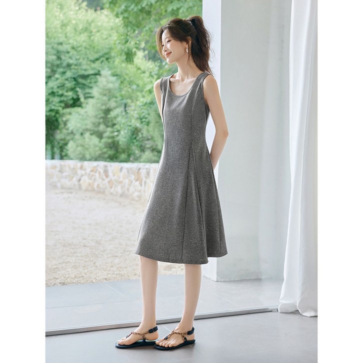 모한 에미 여름 신상 허리라인 슬림핏 헵번 민소매 나시 원피스