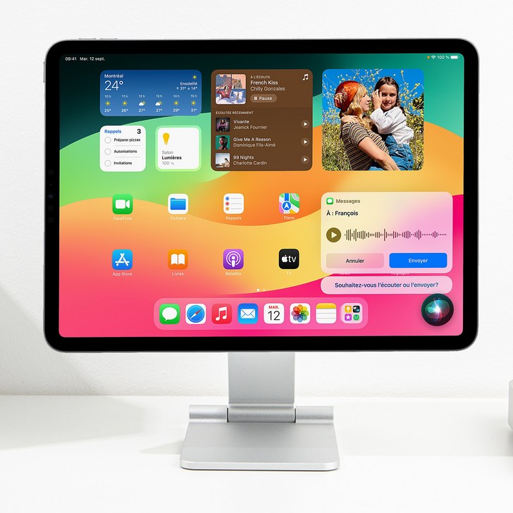니케 맥스냅에어 접이식 휴대용 아이패드 마그네틱 거치대, 스페이스그레이