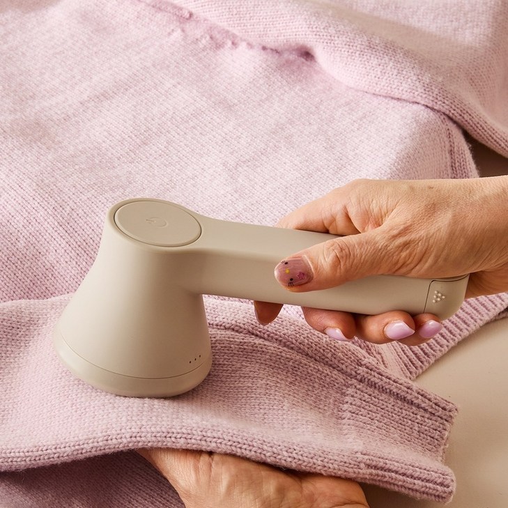 MODERN HOUSE 중계점  넓은헤드 무선충전 6날 보풀제거기돌돌이 내장베이지  LT0725033